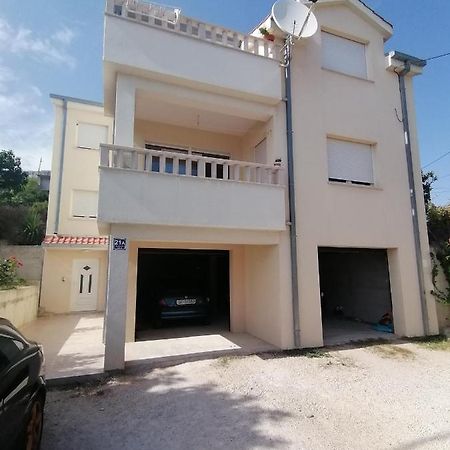 Salona Croatia Apartment Bagian luar foto